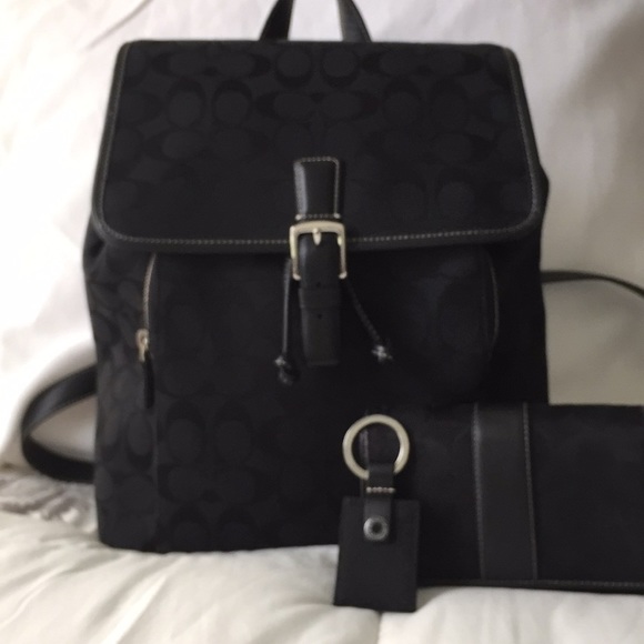Coach Handbags - Coach three pieces signature backpack